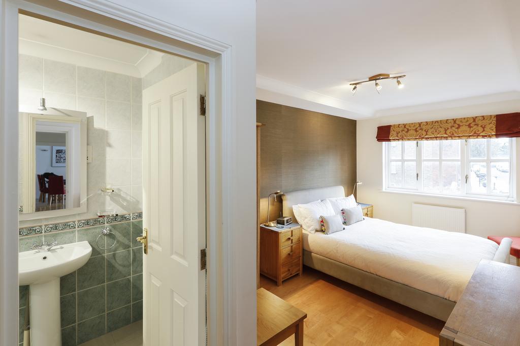 Beautiful Flat With Terrace Apartment Londra Exterior foto